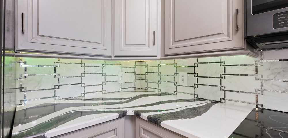 Kitchen Remodel Costs and breakdown in Horry County, an example of a kitchen with a luxury backsplash