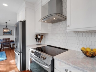 kitchens, backsplashes, countertops, hoods