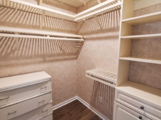 the cabinet market closets,
